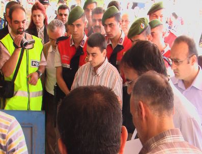 İBRAHIM ÇETIN - Emine'nin Öldürüldüğü Evde Keşif Yapıldı