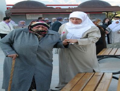 ABDULLAH KıLıÇ - Erzincan'dan Kutsal Topraklara Yolculuk Başladı