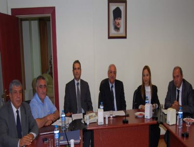 DERYA BAKBAK - Milletvekili Bakbak Osb Başkanı Cahit Nakıboğlu İle Görüştü