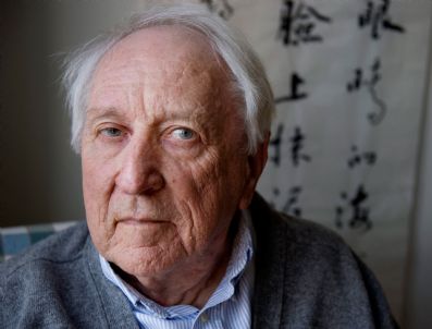 ENIGMA - Nobel ödüllü şairin kitapları tükendi