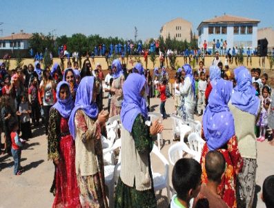 MUSTAFA YAVUZ - Öğrenci Sayısı 42 İlin Nüfusunu Geçen Şanlıurfa'da Derslik Açığı Kapatılamıyor