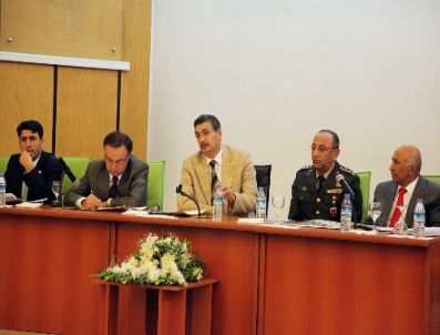 SERKAN KEÇELI - Şanlıurfa`nın Elektriği Her 10 Dakikada Bir Kesiliyor