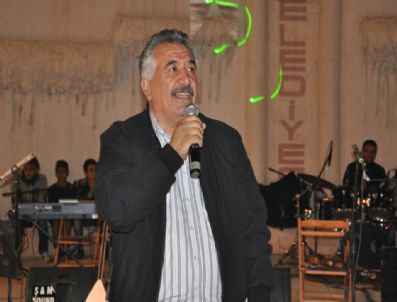 SELIM SADAK - Siirt Belediye Başkanı Sadak`a 1 Yıl 8 Ay Hapis Cezası