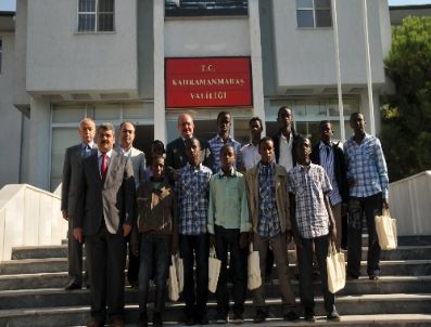 Vali Kocatepe, Somalili Öğrencilerin İhtiyaçları İçin Destek Sözü Verdi