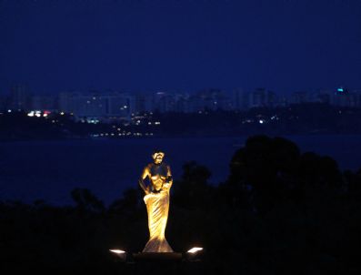 SELDA ALKOR - Antalya Altın Portakal Film Festivali Kokteyl İle Başladı