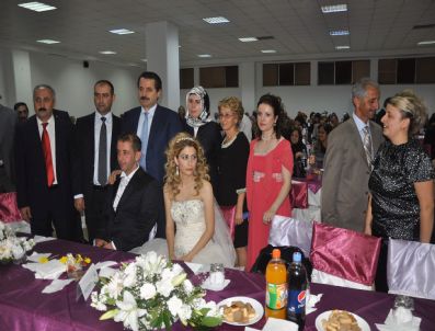 ERCAN CANDAN - Bakan Çelik, Ereğli`de Yeğeninin Düğüne Katıldı