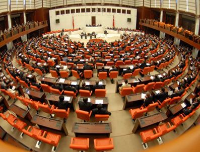 HASIP KAPLAN - BDp Meclis'te MHP'nin arkasında oturmak istemiyor