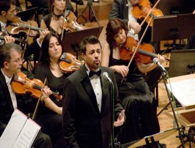 Çukurova Devlet Senfoni Orkestrası`ndan Burak Kut`lu Açılış