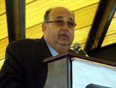 NUSRET ŞAHIN - Eski Başkan Rakibine 2 Bin 300 Oy Fark Atarak Yeniden Seçildi