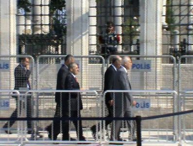 İstanbul Valisi Avludaki Hazırlıkları Denetledi