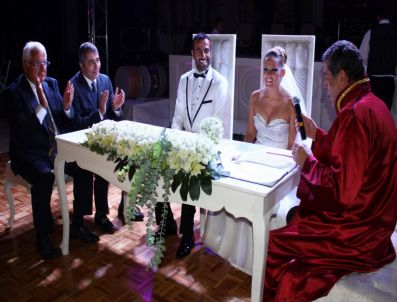 ÇALKAYA - Manisaspor Kalecisi İlker Avcıbay Dünya Evine Girdi