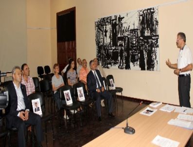 'meclis Üyelerinin Belediye Şirketlerinde Görev Alması Yasal ve Ahlaki Değil'