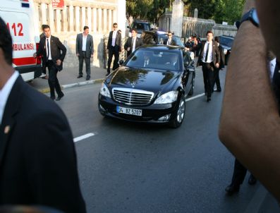 TENZILE ERDOĞAN - Tenzile Erdoğan Toprağa Verildi