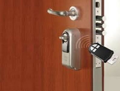 'Bluetooth'lu akıllı kapıyı kimse açamıyor