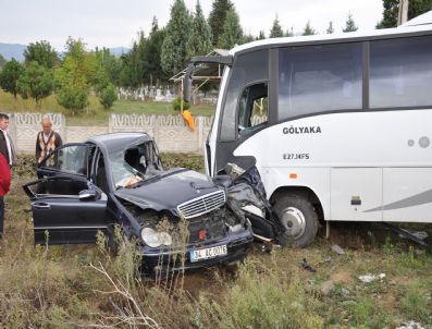 Düzce`de Trafik Kazası: 2 Ölü, 5 Yaralı