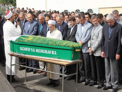 YUSUF MAYDA - Gümüşhane Valisi Yusuf Mayda`nın Kardeş Acısı