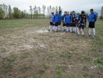 MEHMET AKBAŞ - Kötü Zemin Maç Erteletti