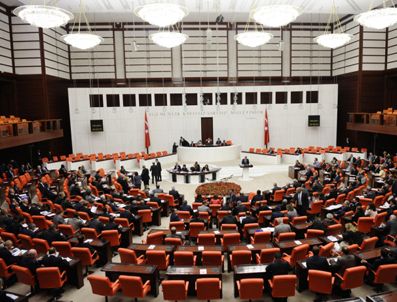 SEYİT SERTÇELİK - Milletvekilleri dünya dillerinin bir çoğuna hakim