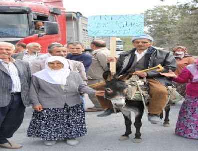 Taş Ocaklarına Tepki Gösteren Köylüler Tabutlu Eylem Yaptı