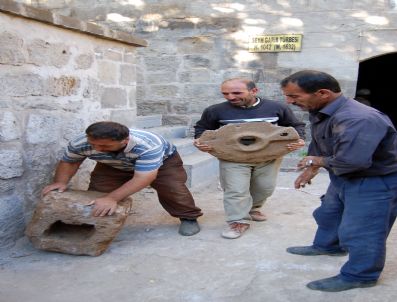 NURETTIN YıLMAZ - Toprak Altında 250 Yıllık Tarih Çıktı