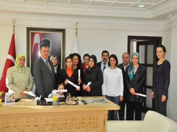 MEVLÜT YIĞIT - Akşehir`de Kursiyerlere Sertifikaları Verildi