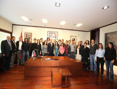 Denizli`de `tasarım Şöleni` Düzenlendi