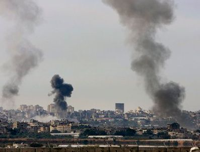 İsrail Gazze`ye Operasyonu Erteledi