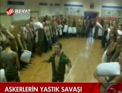 Rus akerlerin 'yastık savaşı'