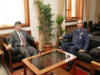 Tuğgeneral Güneykaya’dan Vali Öz’e Ziyaret