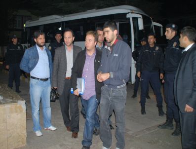 5 Kişinin Ölümüne Neden Olan İki Sürücü Tutuklandı