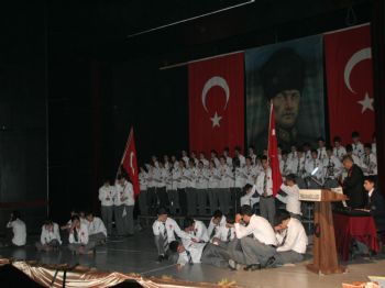 İLYAS ÇAPOĞLU - Atatürk, Ölümünün 73. Yıl Dönümünde Törenlerle Anıldı