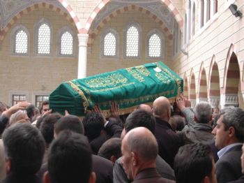 AHMET HAŞIM BALTACı - Gölde Boğulan 4 Kişi Toprağa Verildi