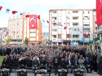 ALİ AYDINLIOĞLU - 11.11.11 Çılgınlığına Edremit Belediyesi De Dahil Oldu