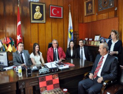 MÜKERREM TOLLU - Mersin`de 11.11.11 Çılgınlığı