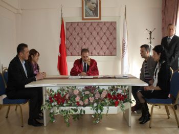 GAZI ŞAHIN - Nikahlarını 11.11.11 Saat 11.11`de Kıydırdılar