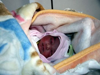 SALIH ŞAHIN - Sivas`ta 11.11.2011 Tarihinde 8 Adet Bebek Dünyaya Geldi