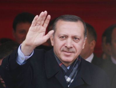 Başbakan Erdoğan deprem bölgesine gitti!