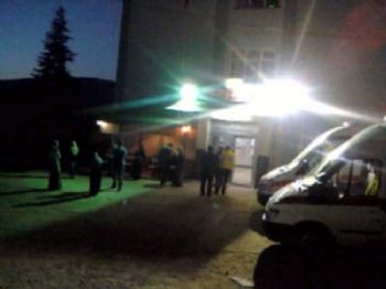 Dursunbey`de Trafik Kazası: 1 Ölü, 3 Yaralı