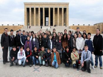 ETI MADEN İŞLETMELERI - Eskişehir`li Öğrenciler Anıtkabir`i Ziyaret Etti