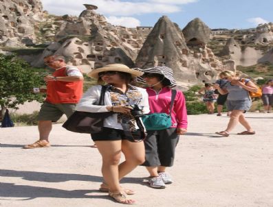 MUSTAFAPAŞA - Kapadokya`ya Turist Akını