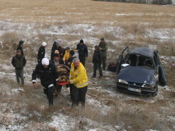EBRAR - Yozgat`ta Kar ve Buzlanmanın Yol Açtığı Kazada 6 Kişi Yaralandı
