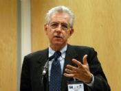 Hükümeti kurma görevi Mario Monti'ye