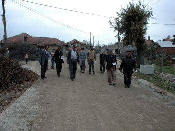 SARıPıNAR - Kurban Derilerinin Zorla Alındığını İleri Süren Köylülerden Thk`ya Tepki