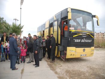 Vanlı Depremzedeler Silifke`de