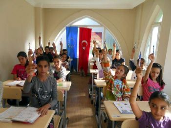 Adıyaman`da 150 Kız Çocuğuna Sbs Desteği