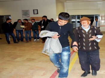 Gaziantep`te Kavga: 14 Yaralı