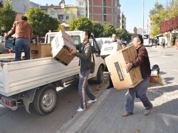 KADIR ÖZDEMIR - Soma`dan Van`a Yardımlar Devam Ediyor