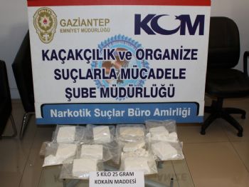 Suriyeli Uyuşturucu Kaçakçılarının ‘aile Süsü’ Planı Tutmadı