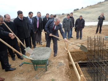 BOLAYıR - Ambalaj Atıkları Ayrıştırma ve Sızıntı Suyu Arıtma Tesisinin Temeli Törenle Atıldı