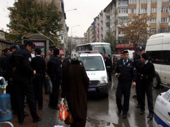 Boşanma Davası Çıkışında Silahlı Kavga